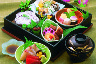 松花堂 2,000円(税別)